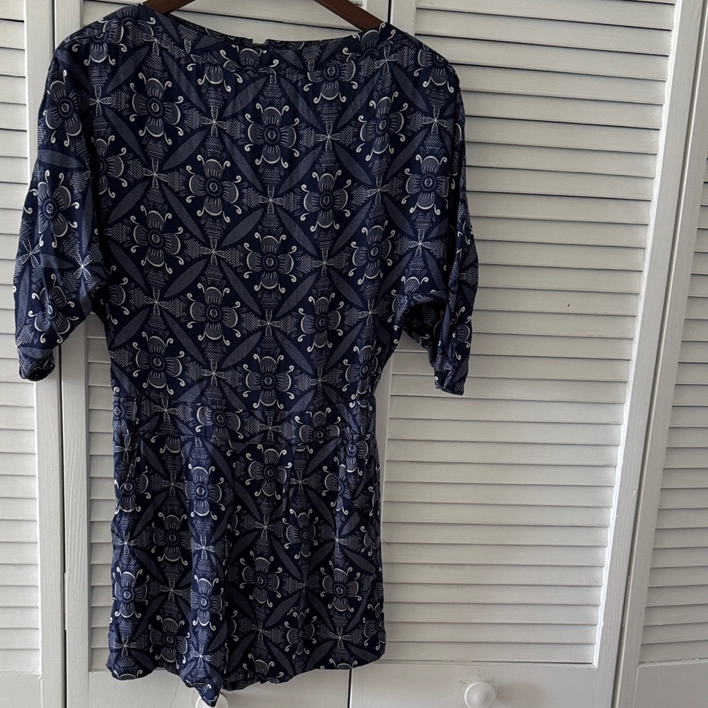 Diane Von Furstenberg Navy one piece zip up SILK suite XS (video /measurements)